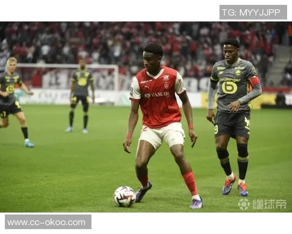 摩纳哥与兰斯就后卫科内转会事宜展开谈判双方积极沟通寻求达成协议