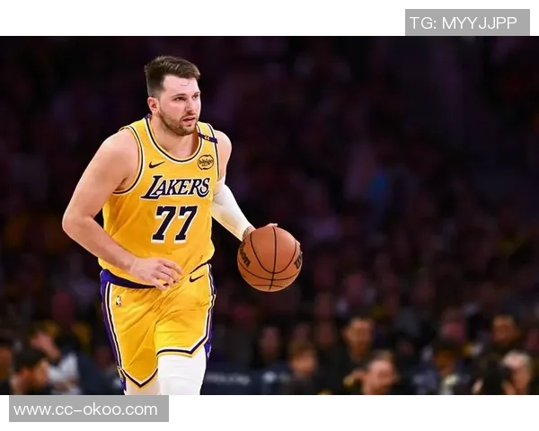 东契奇连续两场得分超过40分上一位湖人球员是詹姆斯