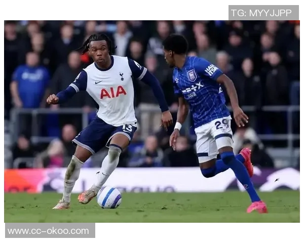 乌多吉回忆被持枪威胁经历热刺夺欧联杯如梦初醒的感受 乌多吉回忆被持枪威胁经历热刺夺欧联杯如梦初醒的感受