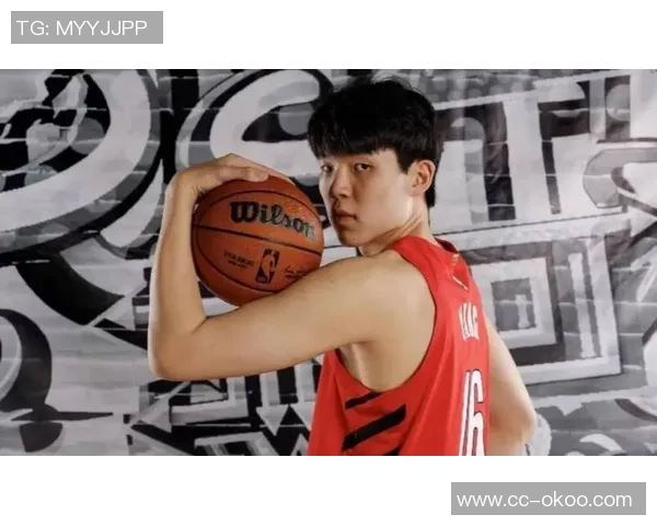 杨瀚森上半场未获出战机会罗威替补表现抢眼贡献4分3板