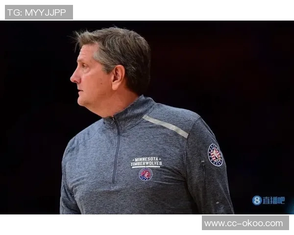 芬奇坦言球队对手速度过于敬畏强调持球压迫需加强 芬奇坦言球队对手速度过于敬畏强调持球压迫需加强