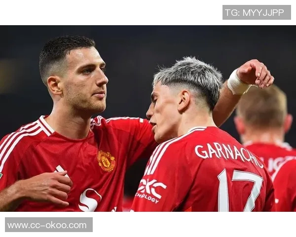 四名葡萄牙球员为曼联主场英超进球的精彩瞬间回顾